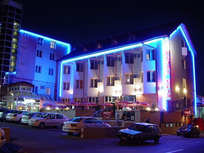 Hotel Onix Cluj-Napoca Exterior foto